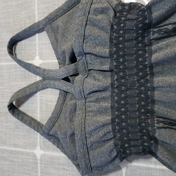 ATHLETA Top, Color Gray, Size L - Picture 4 of 10